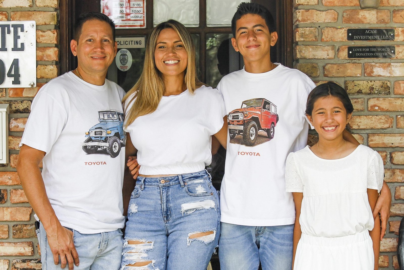 Florida yard is a passionate family business who loves trucks and parts business.