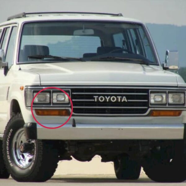 80-90 Fits Toyota Land Cruiser Fj62 Front Parking Lights Side Right